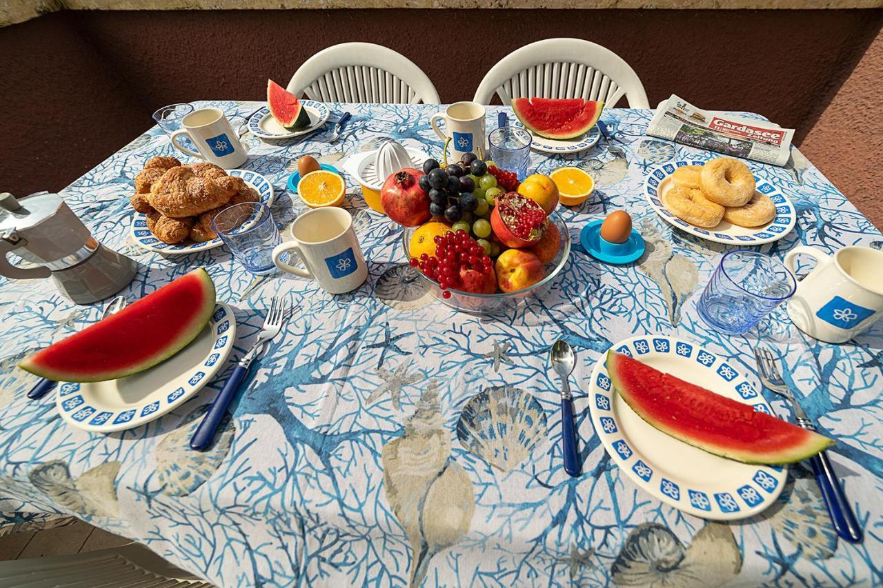 Apartments Blue View - Residence Casetto Bardolino - Regarda Travel מראה חיצוני תמונה