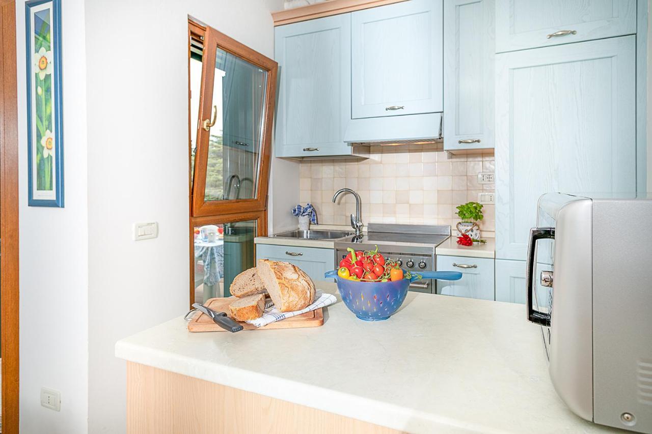 Apartments Blue View - Residence Casetto Bardolino - Regarda Travel מראה חיצוני תמונה