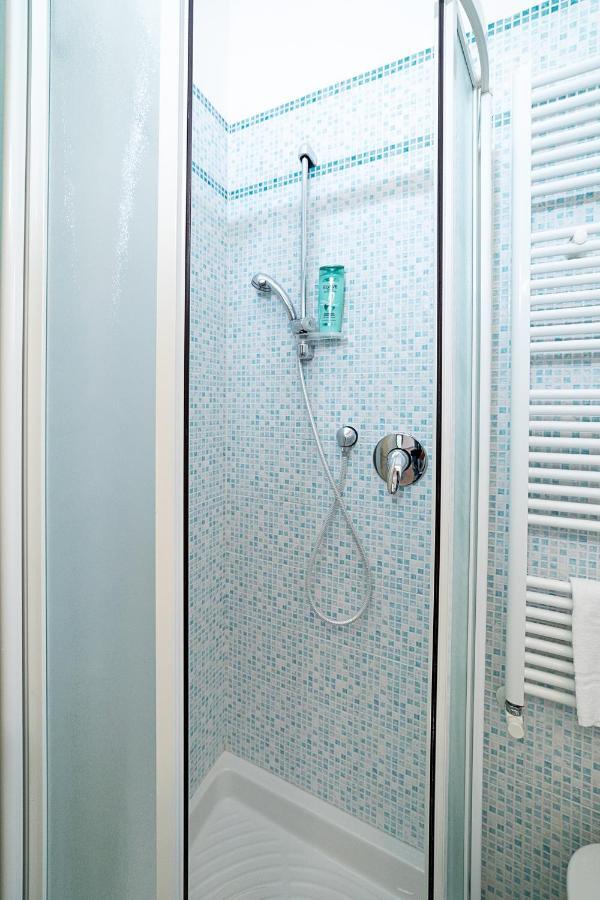 Apartments Blue View - Residence Casetto Bardolino - Regarda Travel מראה חיצוני תמונה